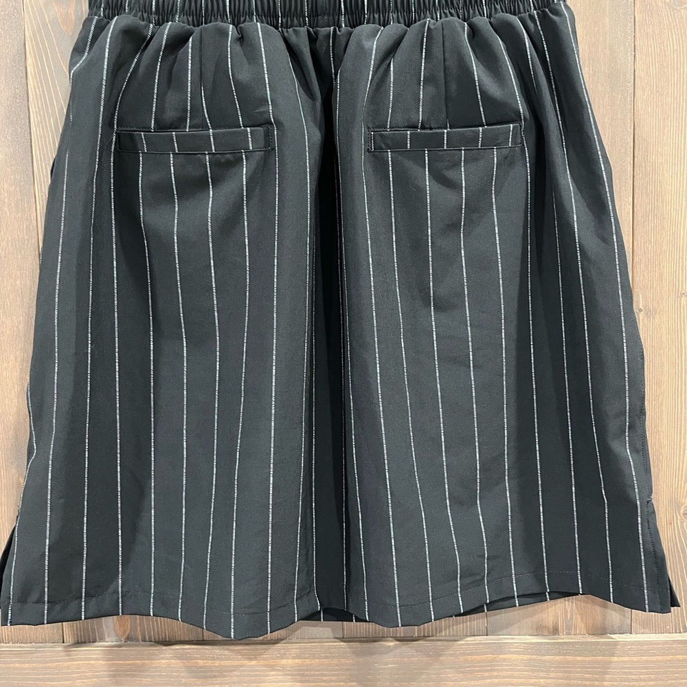 Women’s Albion Light Gray Skirt with Pinstripes - Picture 3 of 3
